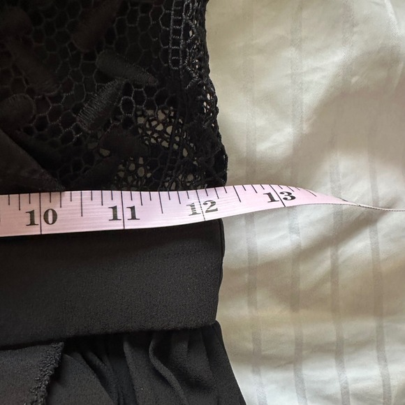 Self-Portrait Black Guipure Lace Pleated Midi Dress – Ruffle High Neck Belted 2 - Picture 9 of 12